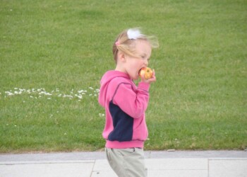 I DON’T LIKE CAPTIONS I DON’T LIKE CAPTIONS